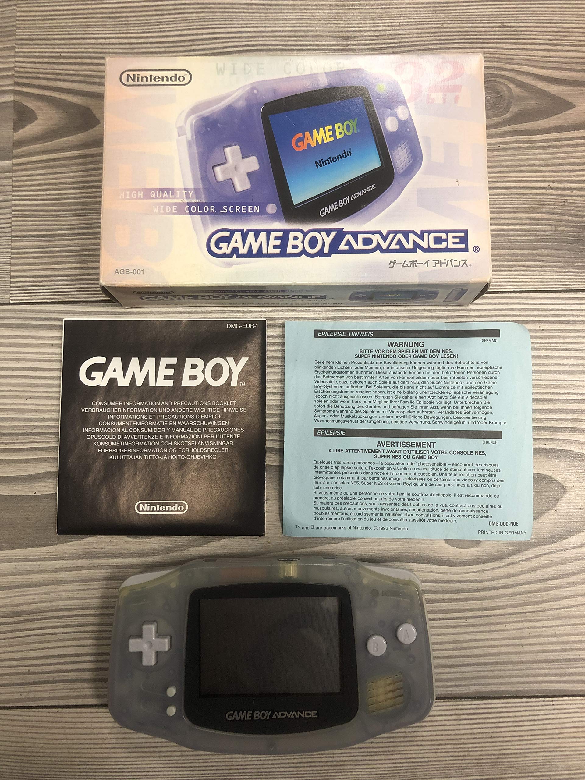 

Game Boy Advance Нежно-голубой от (прекращенный производитель)