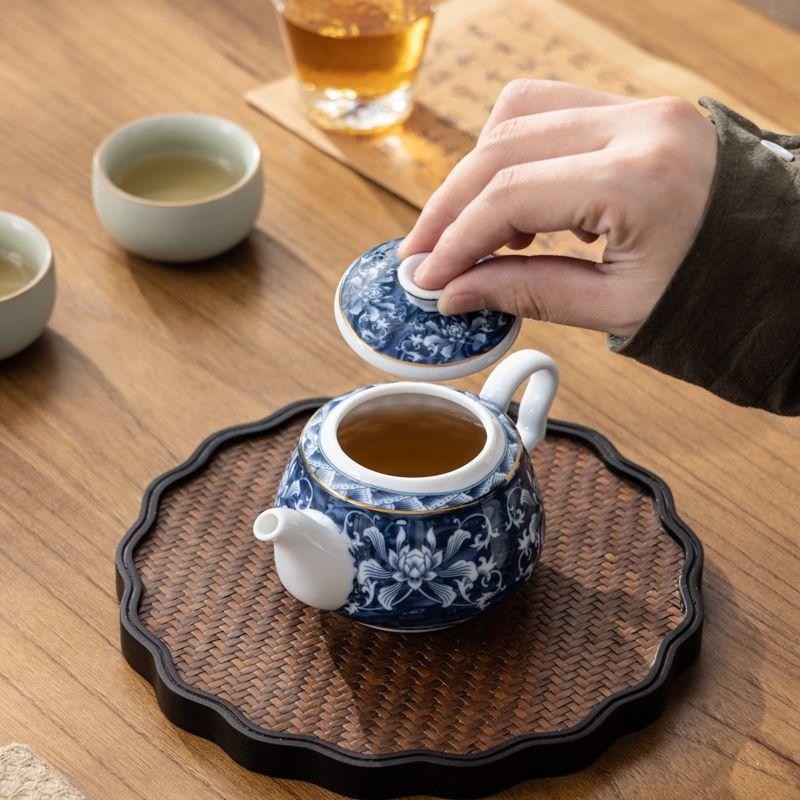 Jingdezhen-modro-bílá porcelánová konvice, čínská čajová souprava Kungfu, domácí keramická konvice na Puer, servisní konvice, roztomilé čajové nádobí