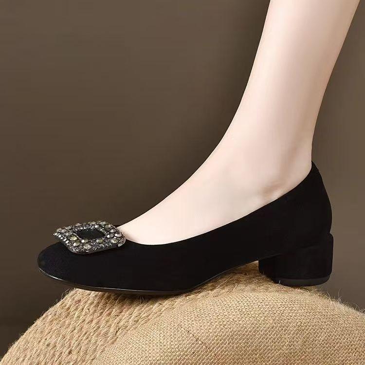 Hrubý podpatek kamínky matné jednobotky dámské měkká kůže mělký výstřih nazouvací dámské boty univerzální nízký podpatek kožené boty dámské měkká podrážka
