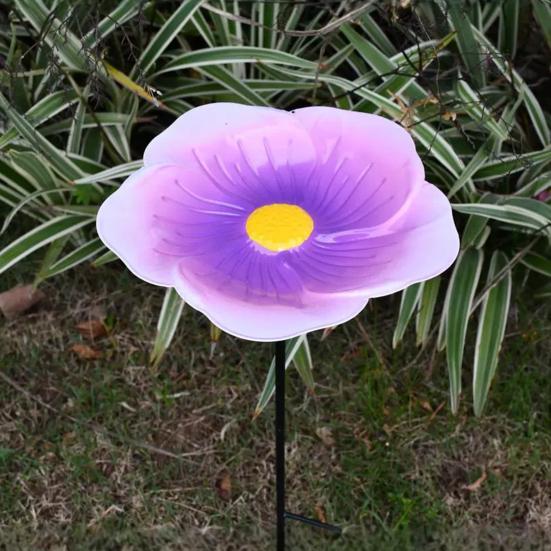 Flower Bird Bath Iron Bird Feeder Tray with Stake Outdoor Water Feeder Flower Bird Bath Bowl for Garden Decoration Bird Lovers Gift