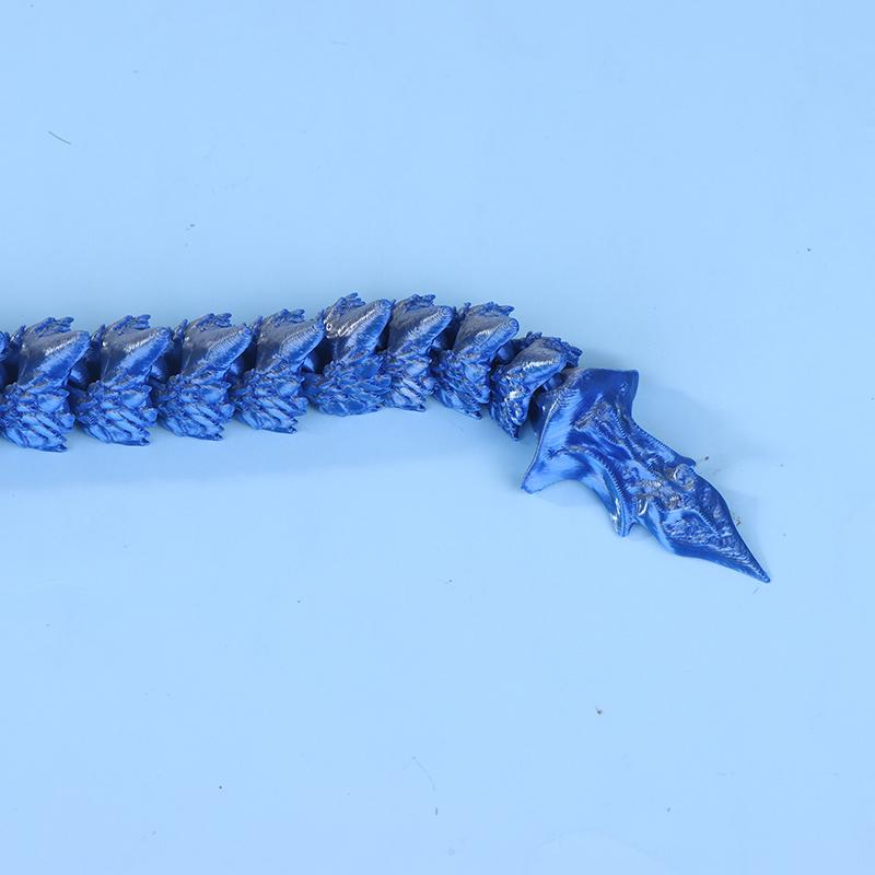 3D-gedruckte geflügelte Kutsche Drachenfigur mit zufälligen Augen Art Deco Harz Drachenskulptur Tischplatte Tierisches Thema Dekorationen