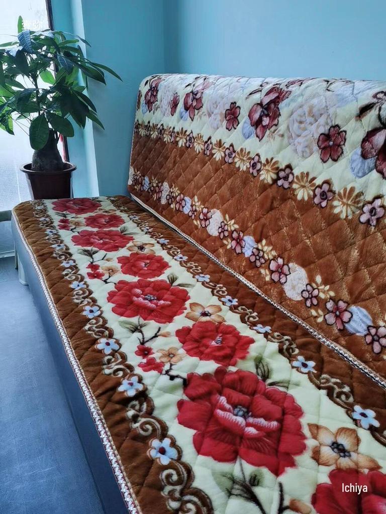 Thick Non-Slip Winter Sofa Cushion for 3-Seater - Solid Wood, Spring/Autumn Use