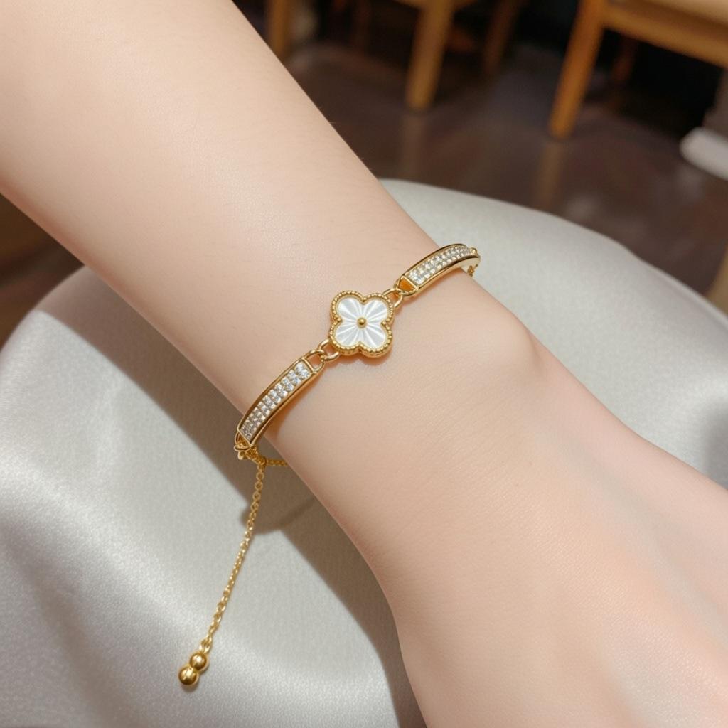 Full zirconium shell flower pull bracelet female niche jewelry