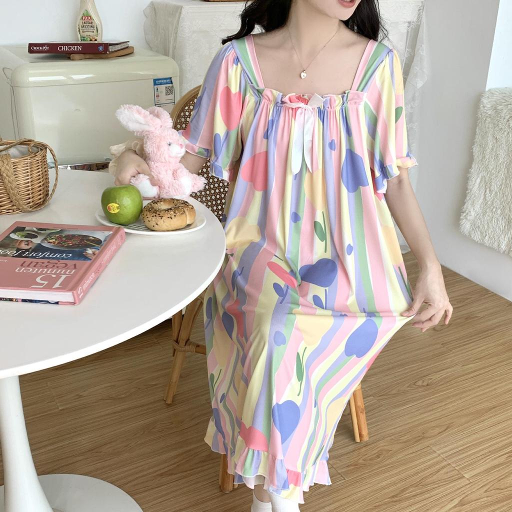 Women's Plus Size Ice Silk Nightdress - Summer Over-the-Knee, High-End, Loose Fit, Thin Section for Sizes Up To 300 Jin