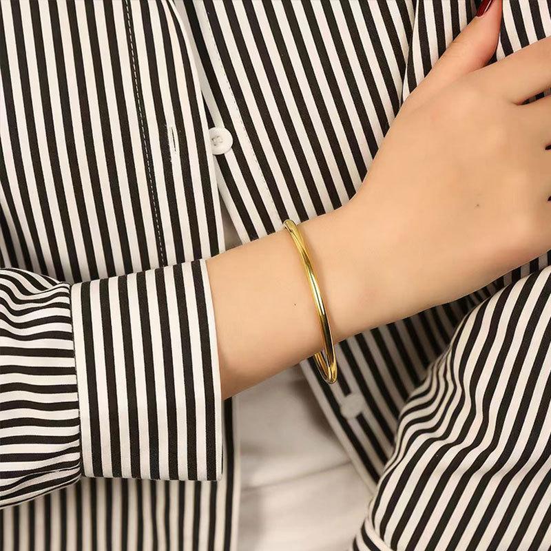 Electroplated Ccb Smooth Plain Ring Bracelet Retro Simple High-End Bracelet Wind Cold Jewelry