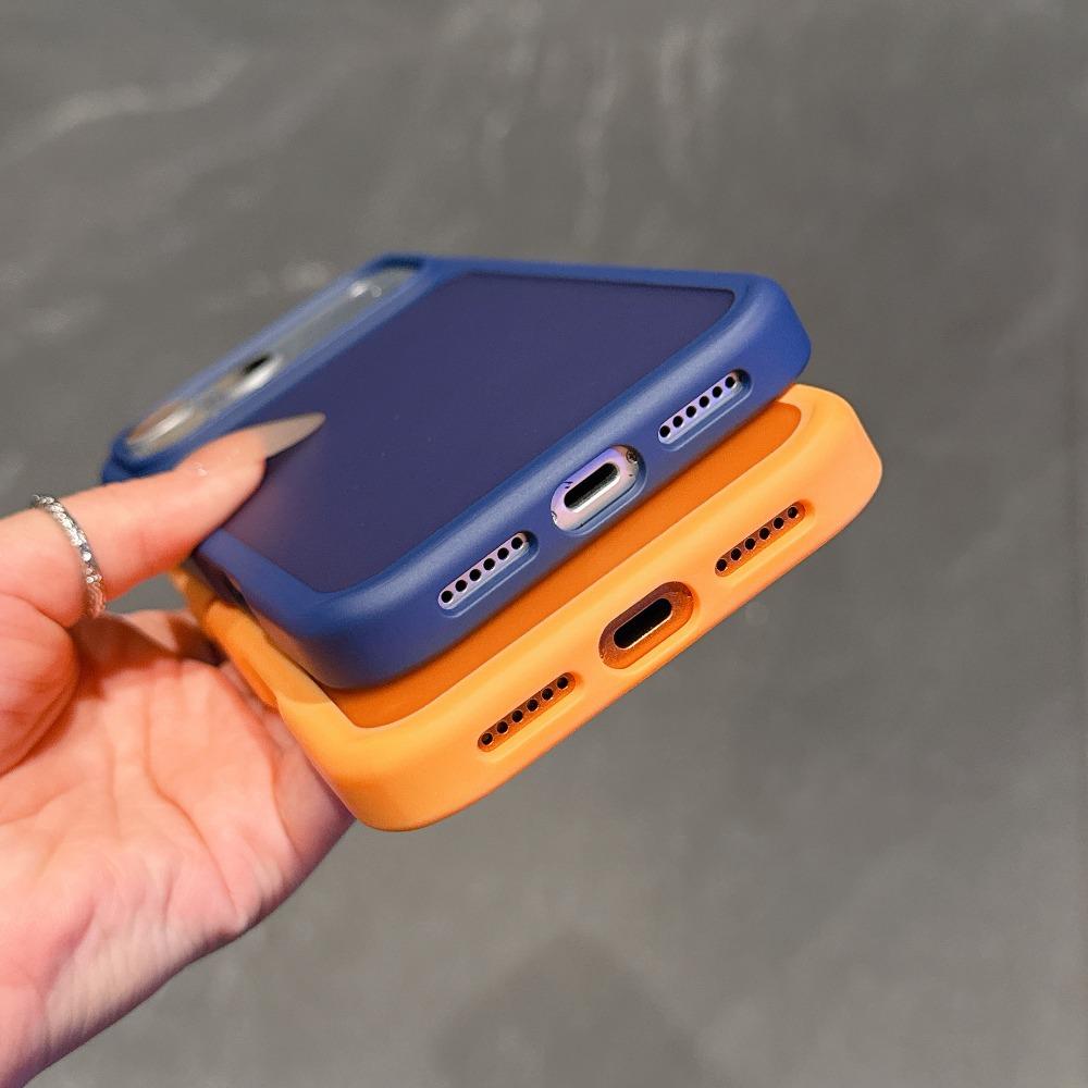 New Luxury Matte Translunt Skin-Feel Phone Case For iPhone 17 Pro Max Air 16 Plus 17 Pro 15 14 13 12 Shockproof Cover Funda