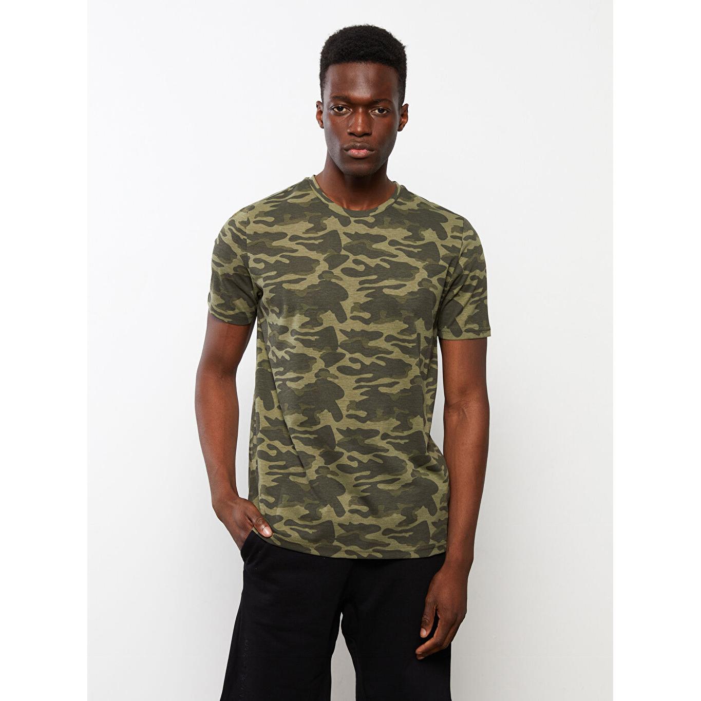 

Мужская футболка с круглым вырезом и коротким рукавом с рисунком цвета хаки