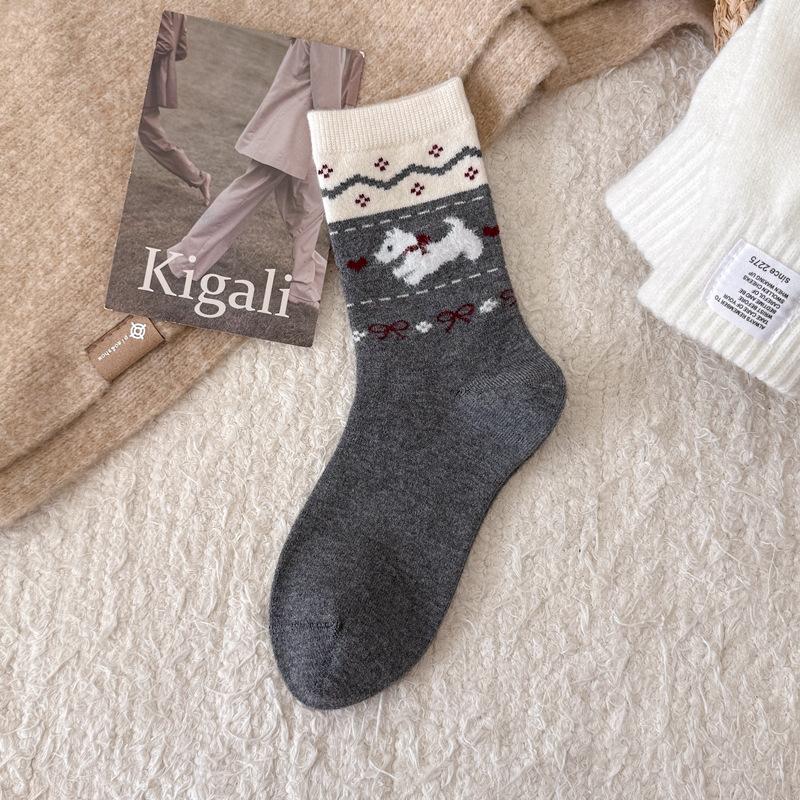 

25 Winter Wool Socks Children Fair Island Retro Style Japanese Cashmere Socks Women S Warm Thickened Boneless Women S Socks One size fits all темно серый