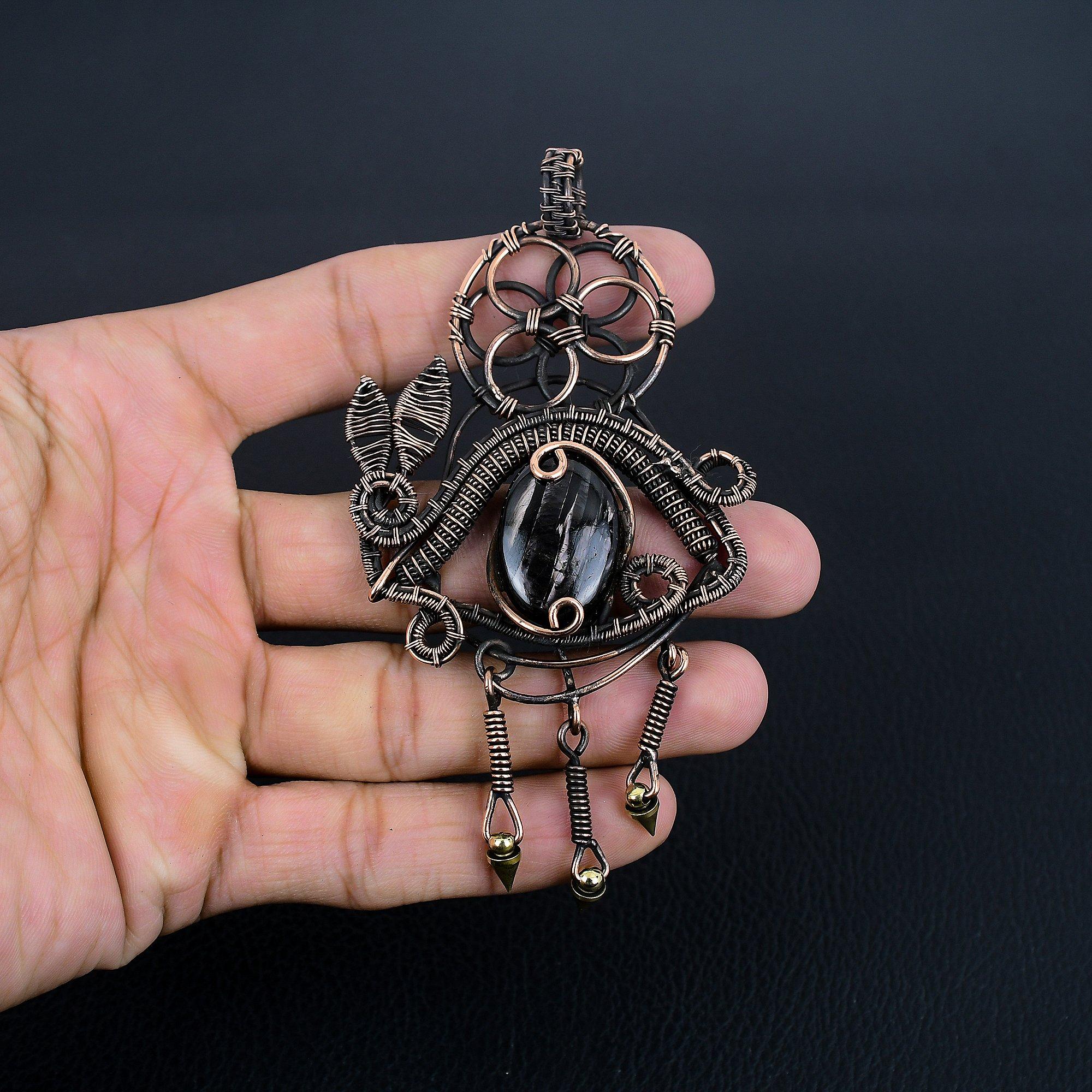 

Украшения из серебристого обсидиана ручной работы, кулон, обернутый медной проволокой 999 пробы, украшения уникального дизайна, для женщин 2.55 Inches