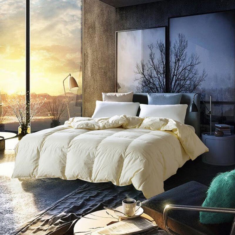 Autumn/Winter White Goose Down Cotton Comforter