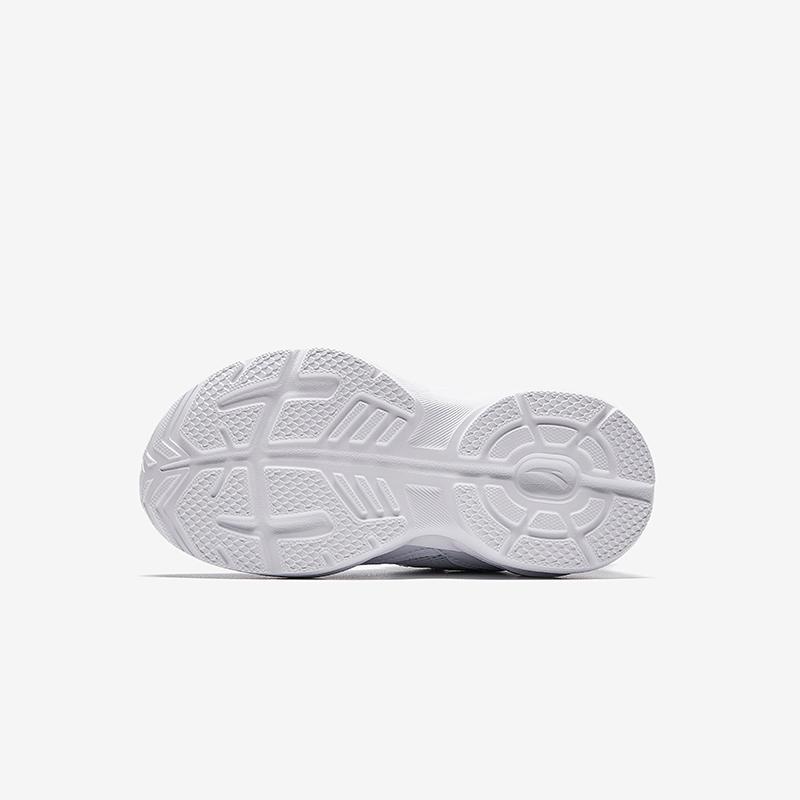 Anta Kids Mesh Fashion Versatile Lightweight Shock Absorbing Low Top Running Shoes Kids Running Shoes White Gray A22449977-1