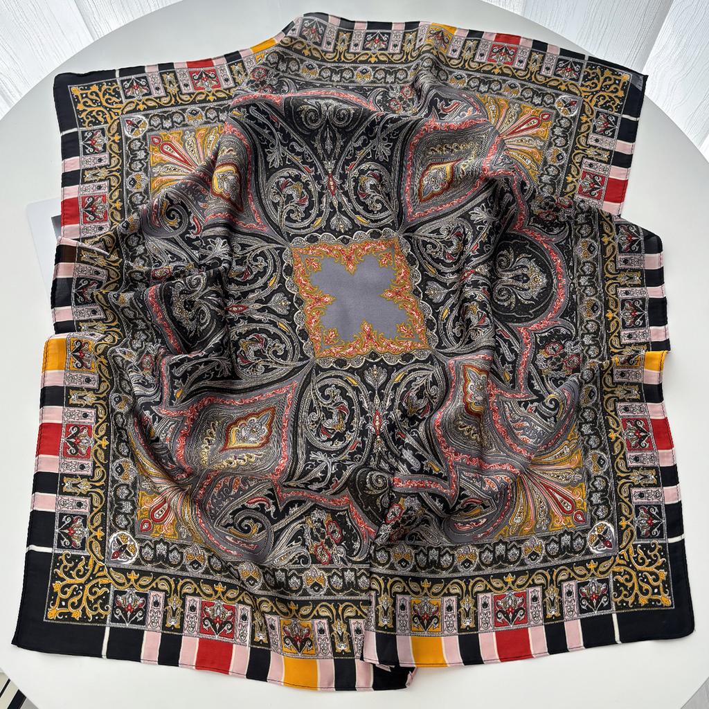 70*70cm Luxury Paisley Square Scarf For Women Soft Neck Shawl Warp Elegant Neckerchief Bandanas Cashew Print Hijab For Travel