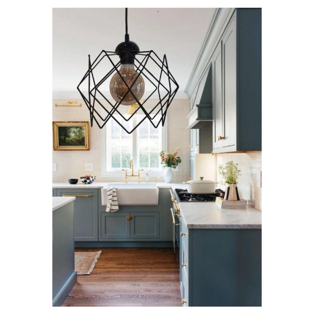 Schwarzer quadratischer Einzelkronleuchter (ohne Glas)