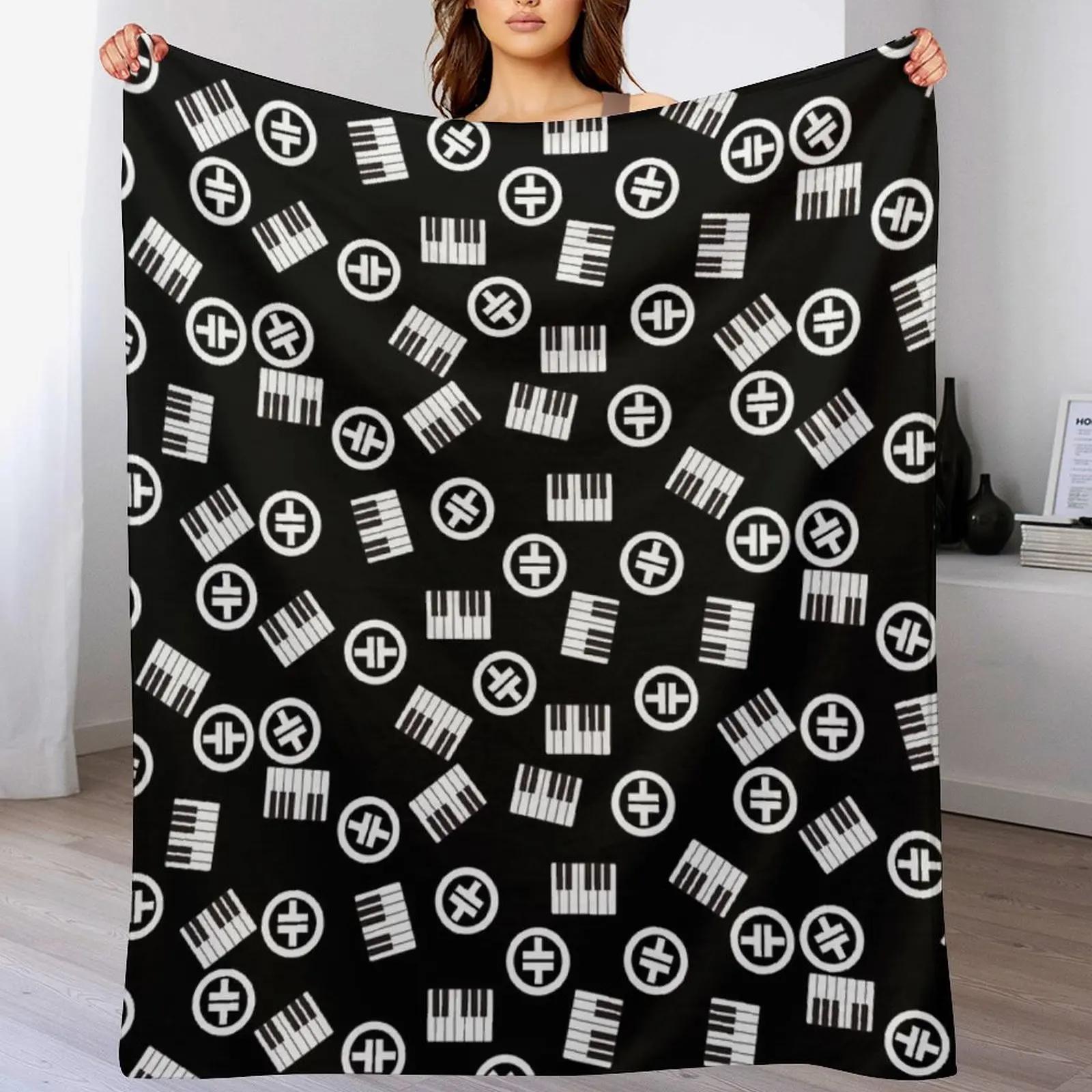 

Take That Pattern Gary Barlow Inspired Throw Blanket Soft Warm Blanket Gift for Grandparents 102x76cm(40x30in)