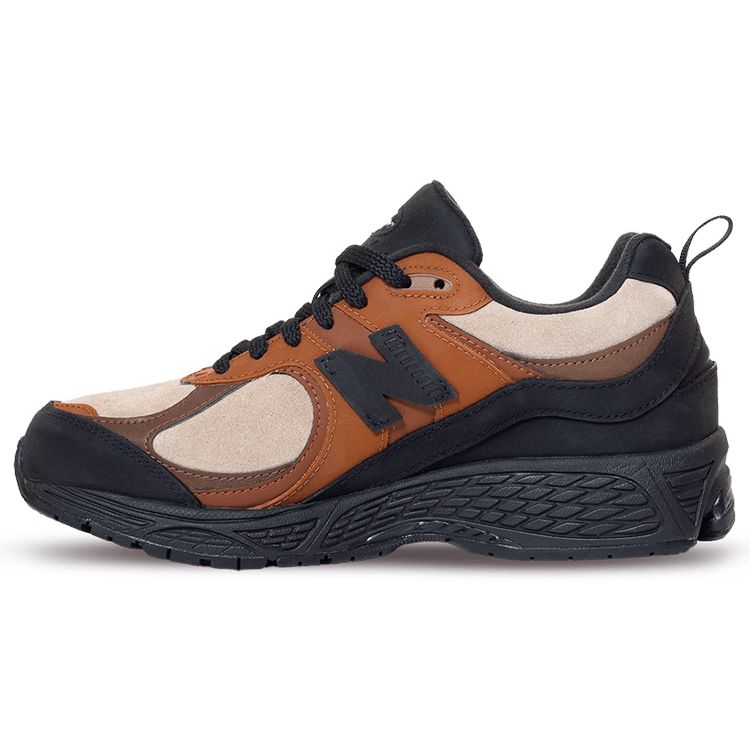 

Мужские кроссовки New Balance The Basement x 2002R Earth Brown M2002RBC 43