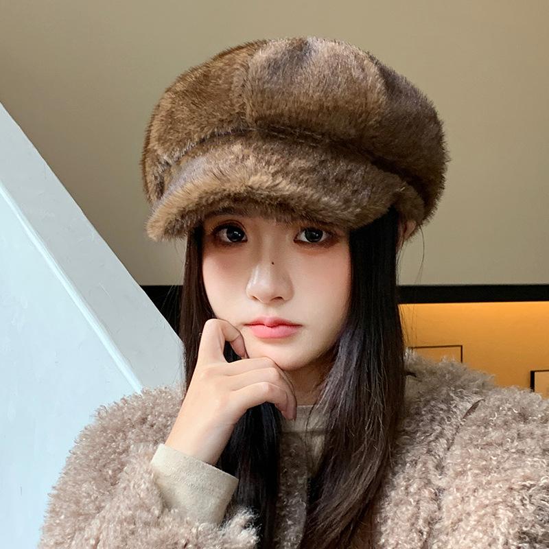 Korean Winter Hat for Women's Thickened Warm Baseball Cap Showing Face Small High end Plush Hat Fashionable and Versatile Octagonal Hat