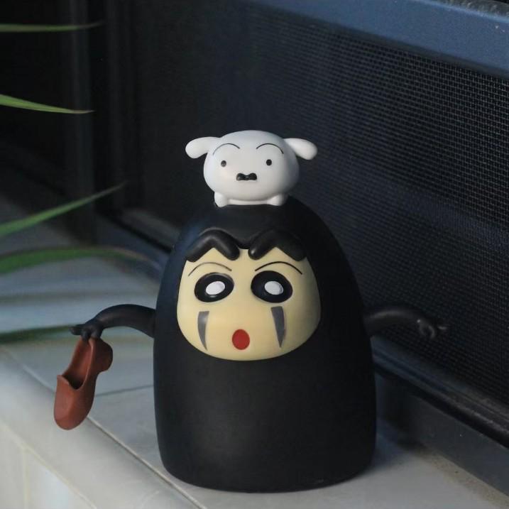 

Фигурка Крэйона Шин-чана Безликого: Милая мультяшная кукла для украшения стола или автомобиля