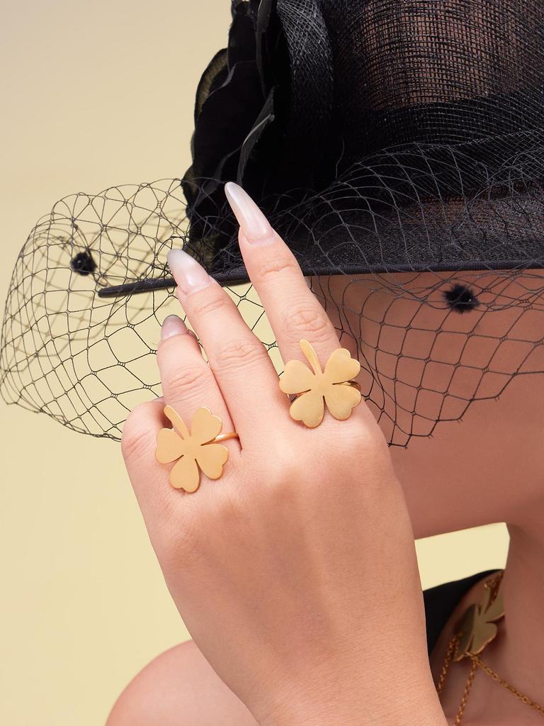 Oumeka 18k Gold-Plated Stainless Steel Jewelry Set: Heart & Four-Leaf Clover Earrings, Ring, and Necklace.