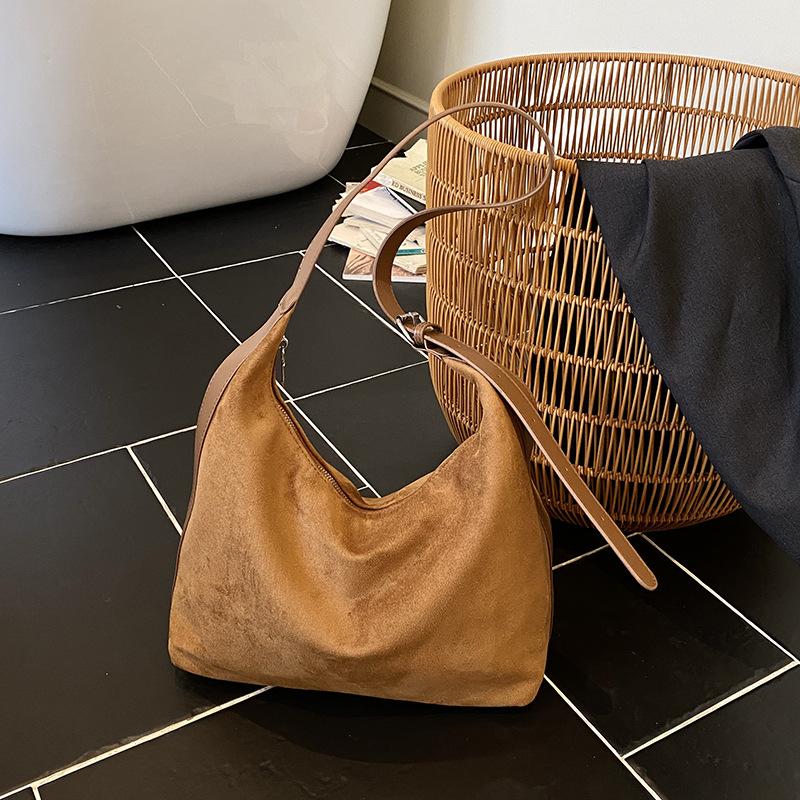 Suede bag large-capacity women's bag 2025 new high-end atmospheric shoulder messenger bag commuter versatile tote bag