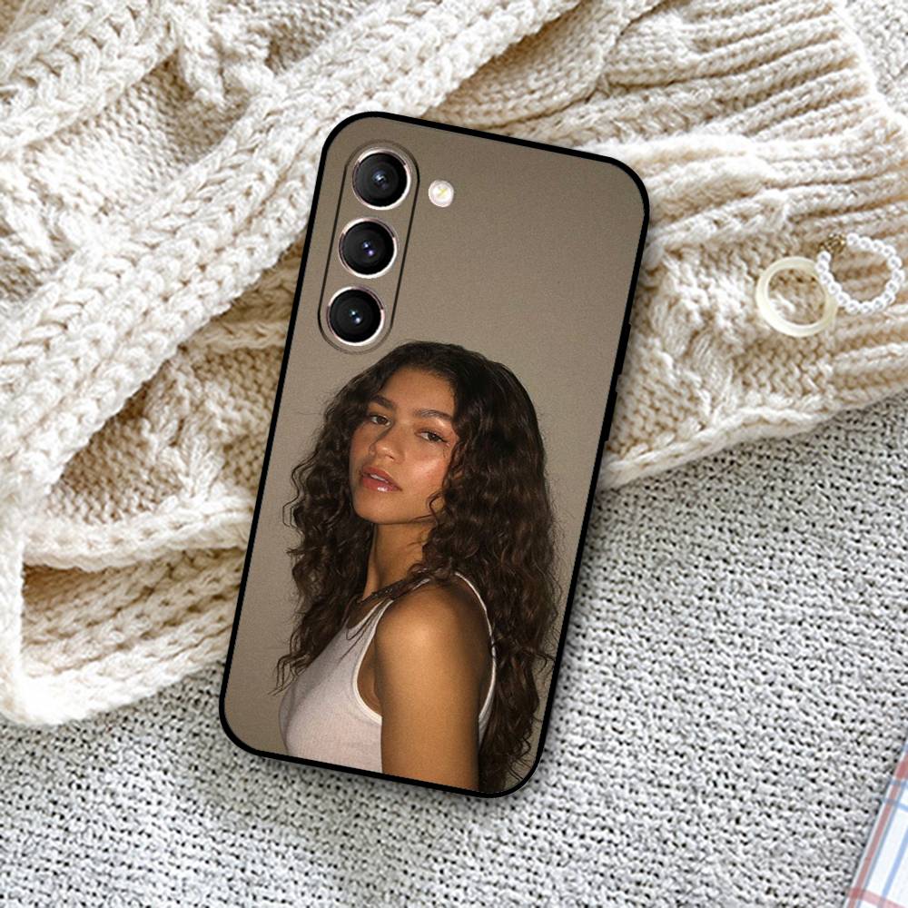 Zendaya Coleman Phone Case For Samsung Galaxy S21 S22 S23 S24ULTRA S25ULTRA FE Ultra Plus5G A52S S26 Soft Cover