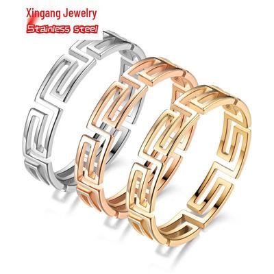 Minimalist Titanium Great Wall Pattern Women's Ring - Non-Fading, Luxury Stainless Steel Band