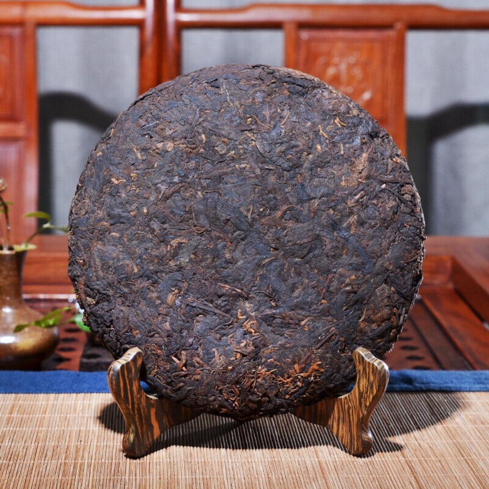 Yunnan Aged Pu-erh Tea Cake - Old Banzhang Ancient Tree,
