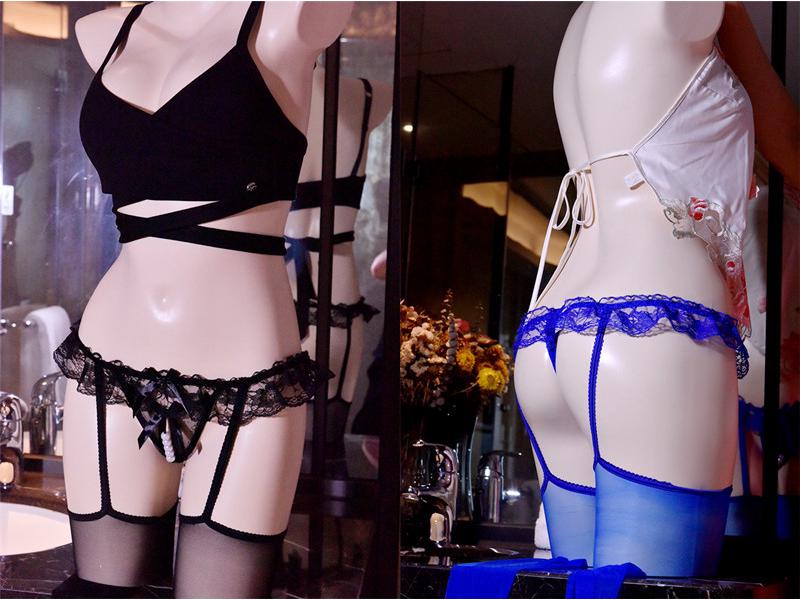 Sexy schwarze Spitzen-Strumpfhalter-Strümpfe ohne Schritt mit Perlen - Ultradünne, Overknee-Verführung