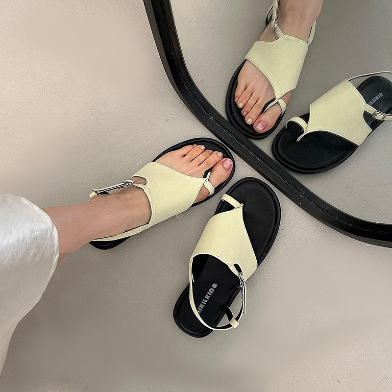 Fashion 2025 New Soft-soled Thin Strap Flat Toe Sandals Women's Summer New Round Head One-line Strap Outward Anti-wear Cool Sandals