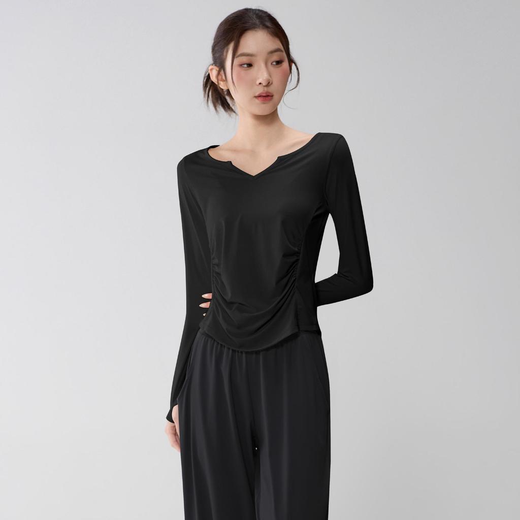 Women's V-Neck Yoga Suit: Loose, Quick-Dry, Long Sleeve for Casual Sports and Pilates Training