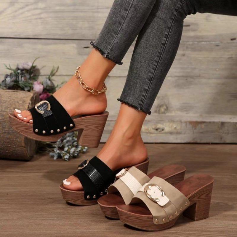 Large size thick high-heeled slippers women's summer monsoon rivets Zhuotian explosive sandals women