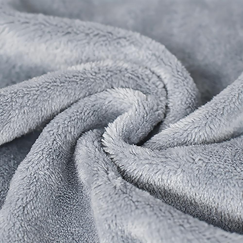 Cozy Pet Carrier Apron with Hanging Chest Bag and Sleeping Pocket, Ideal for Small Cats and Dogs On Outdoor Winter Travel