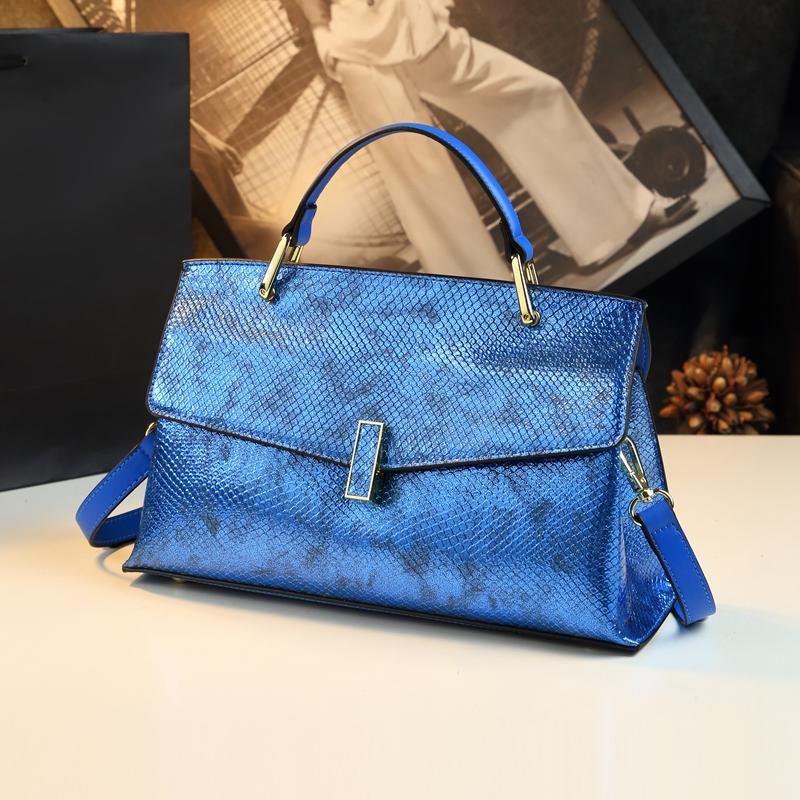 Kožené dámské tašky s hadím potiskem Luxusní módní dámské kabelky Přes rameno Crossbody taška Přenosné dámské nákupní tašky s horním uchem