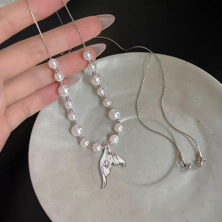 French Temperament Pearl Fishtail Pull Necklace Women'S Light Luxury Niche High-End Clavicle Chain Neck Chain Accessories Choker