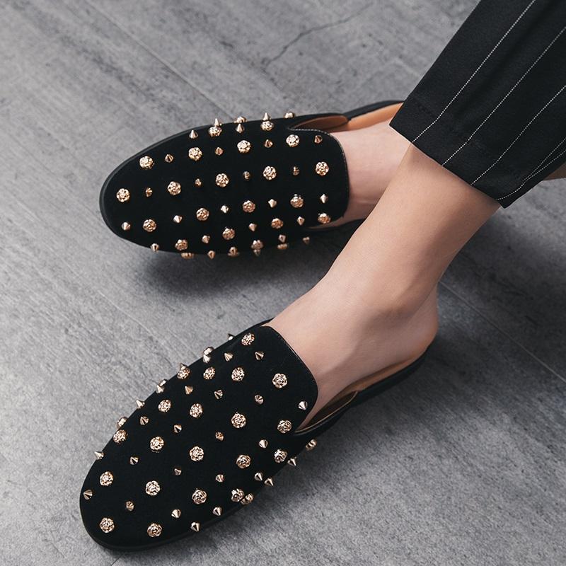 FashioNew Herren Halbschuhe Charm Punk Nieten Slipper Lässige Lackleder Pantoletten Mokassins Atmungsaktiv Silber Schwarz Fahrschuhe