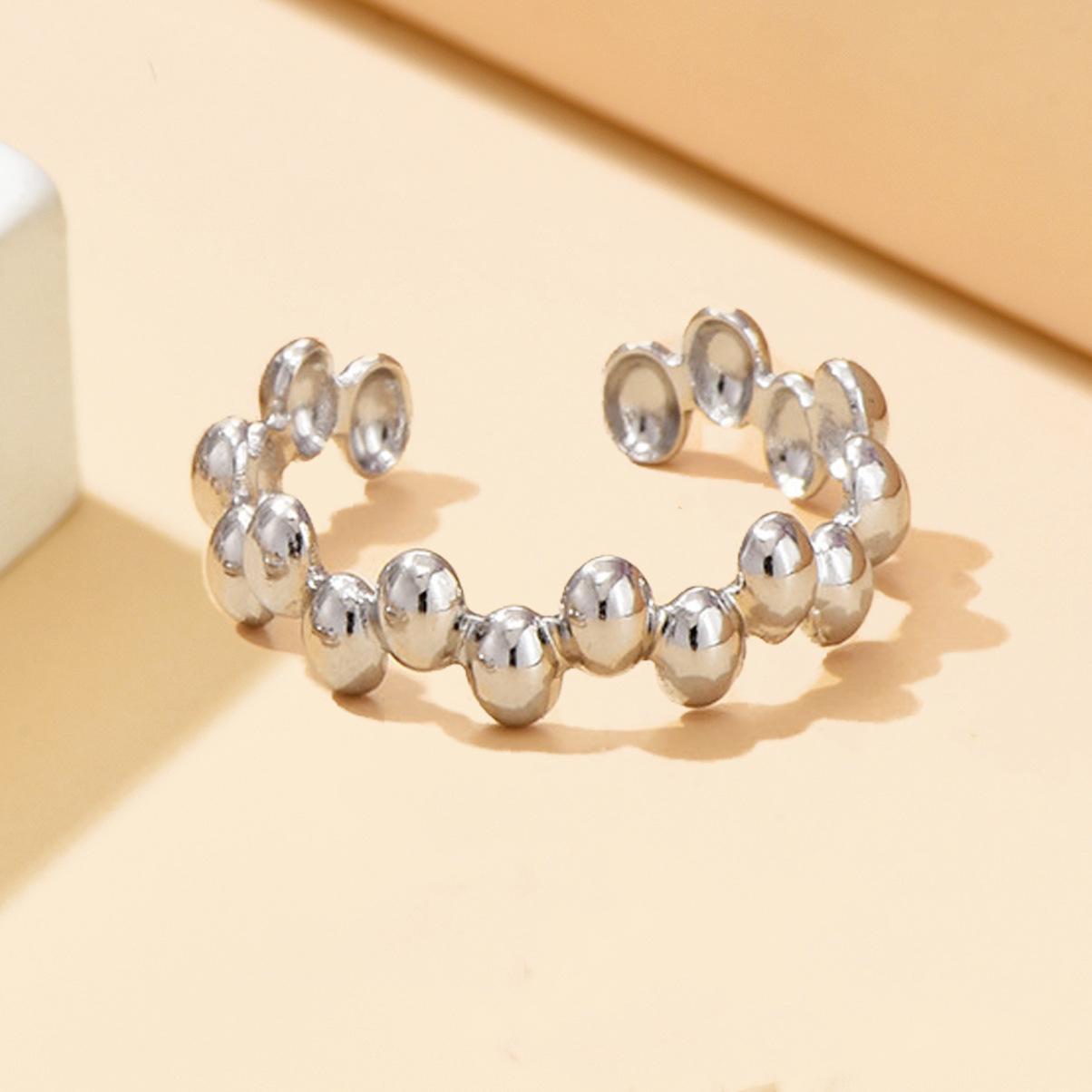 Minimalist Geometric Round Drum Stainless Steel Ring for Women, Vacuum Plated with 18K Gold.