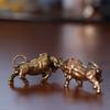 2 Stück Vintage Messing Stierkampf Figuren Zwölf Tierkreiszeichen Stier Ornament Gartendekoration