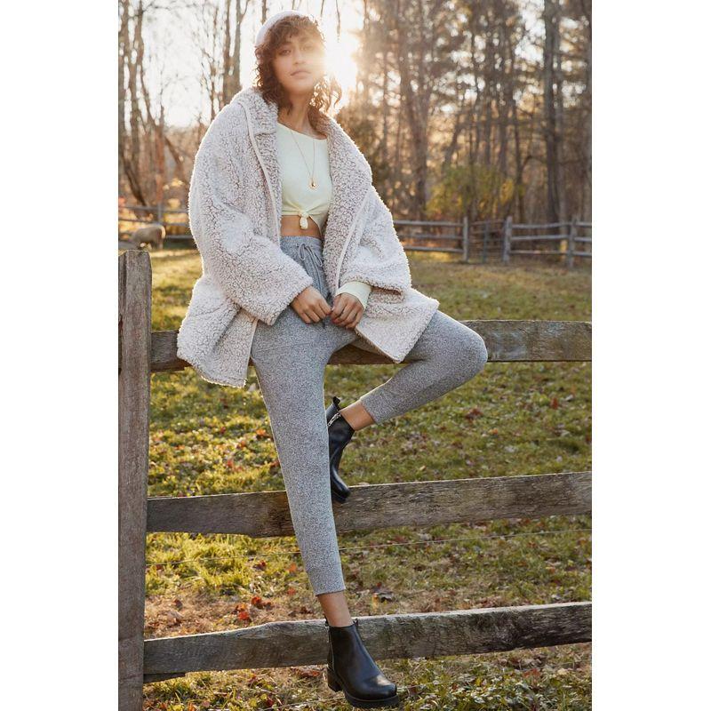 

UO Scandinavian Texture Ofu Series Fried Plaid Rayon Material High Elastic Ankle-Tied Ankle-Length Pants $49 Light gray S