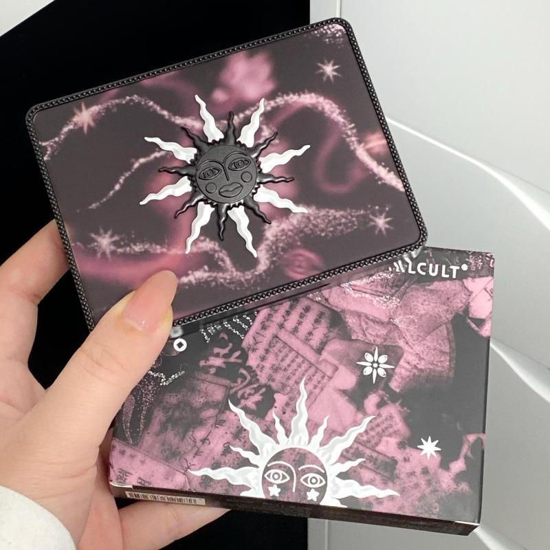 Girlcult All-in-One Gesichtspalette Bronzer Highlighter, Rouge, Lidschatten & Kontur, Pfirsichblüteninsel Thema Make-up-Set