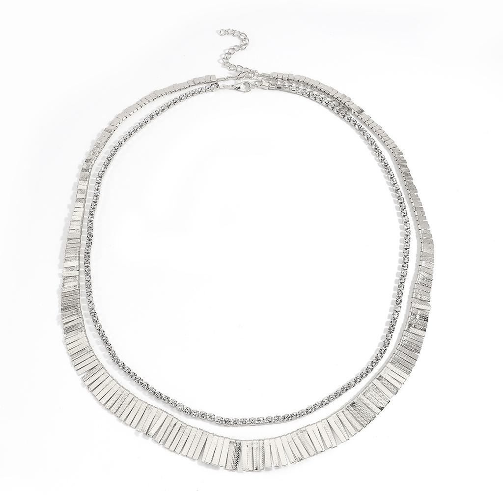 Exaggerated multi-layer fringed diamond necklace, personalized fashion, simple collarbone chain, trendy design, sense of decoration