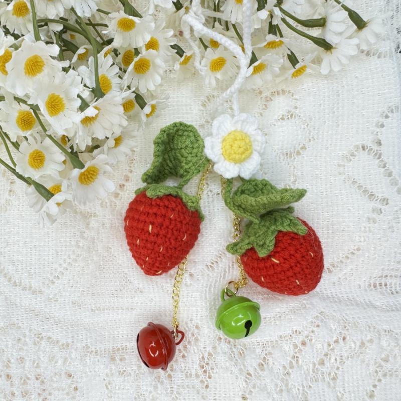 1pcCute Strawberry Car Hanging Ornament Handwoven Strawberry Red and Green Bell Bag Hanging Ornament Car Rearview Mirror Decorat