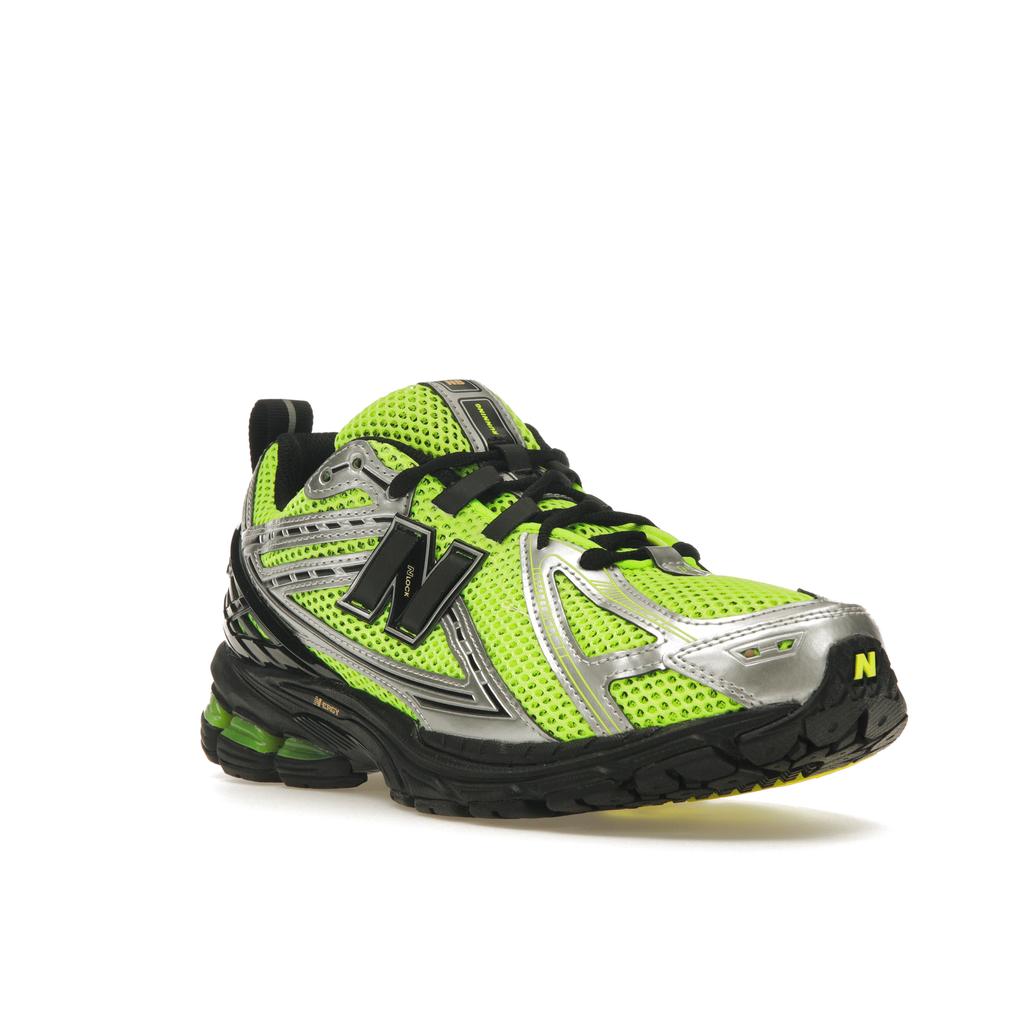 New Balance 1906R Volt Silver Unisex Sneakers Green Black M1906RCG