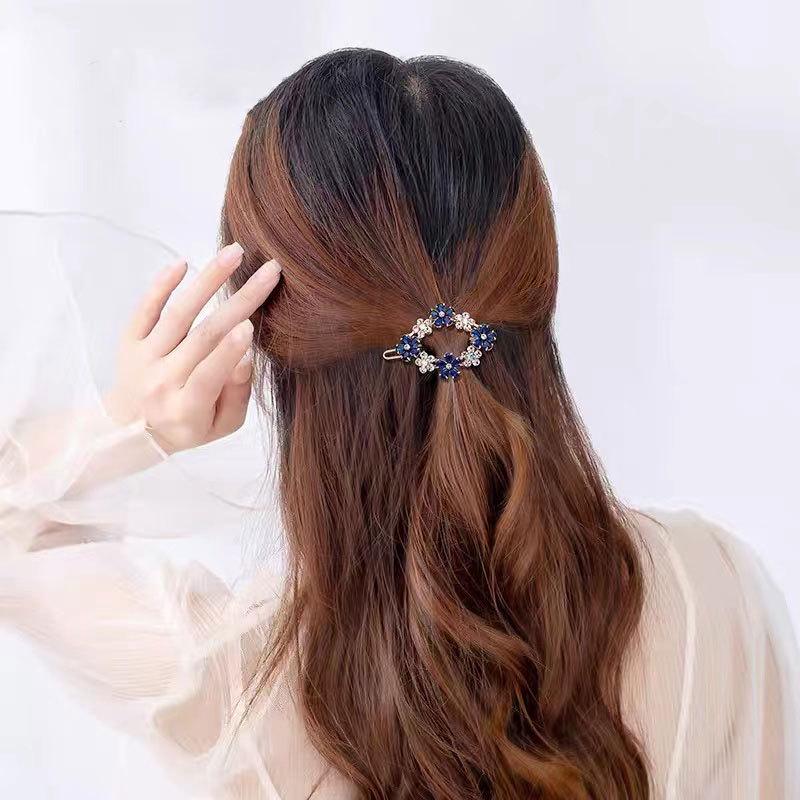 Korean Crystal Flower Edge Frog Hair Clip - Versatile & Simple Headwear for Bangs