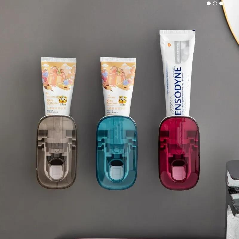 1 STK Automatisk tannkremdispenser Baderomstilbehør Veggfeste Lazy Toothpaste Squeezer Tannbørsteholder