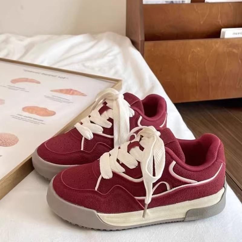 Versatile little white shoes women's new spring casual board shoes thick-soled and lightweight student women's shoes