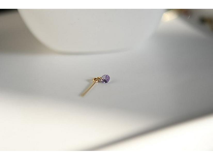Gold-Plated Sterling Silver Zircon Stud Earrings – Fashionable & Versatile Women's Jewelry.