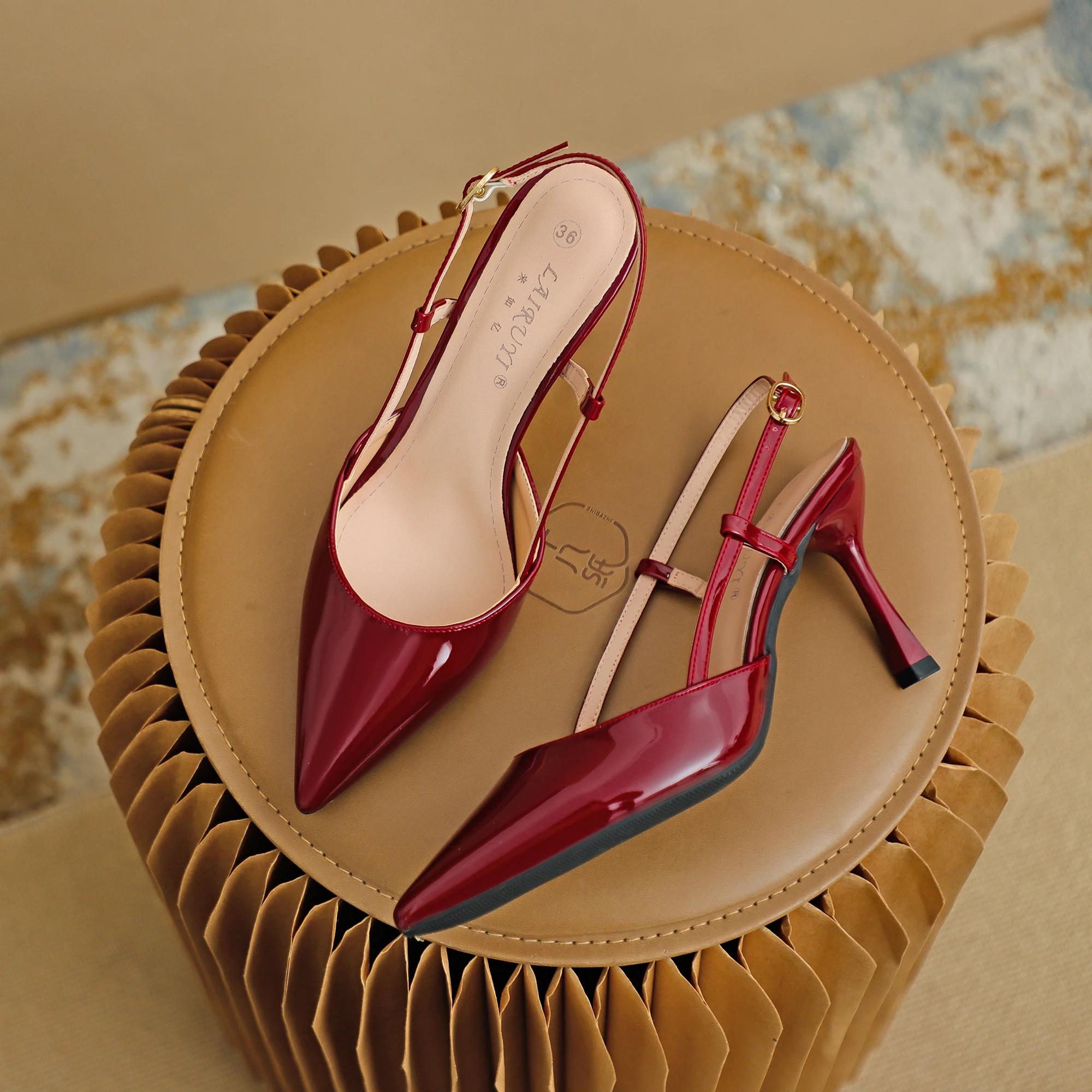 

Летние женские туфли-лодочки, модные, с острым носком, лакированная кожа, с прямой пряжкой, босоножки на высоком каблуке, нарядные, свадебные туфли, большие размеры 35