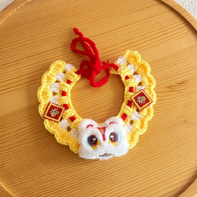 New Year Neckwear: Pet Gaiter & Scarf for Cats & Dogs - Festive Knit Collar for Chinese New Year