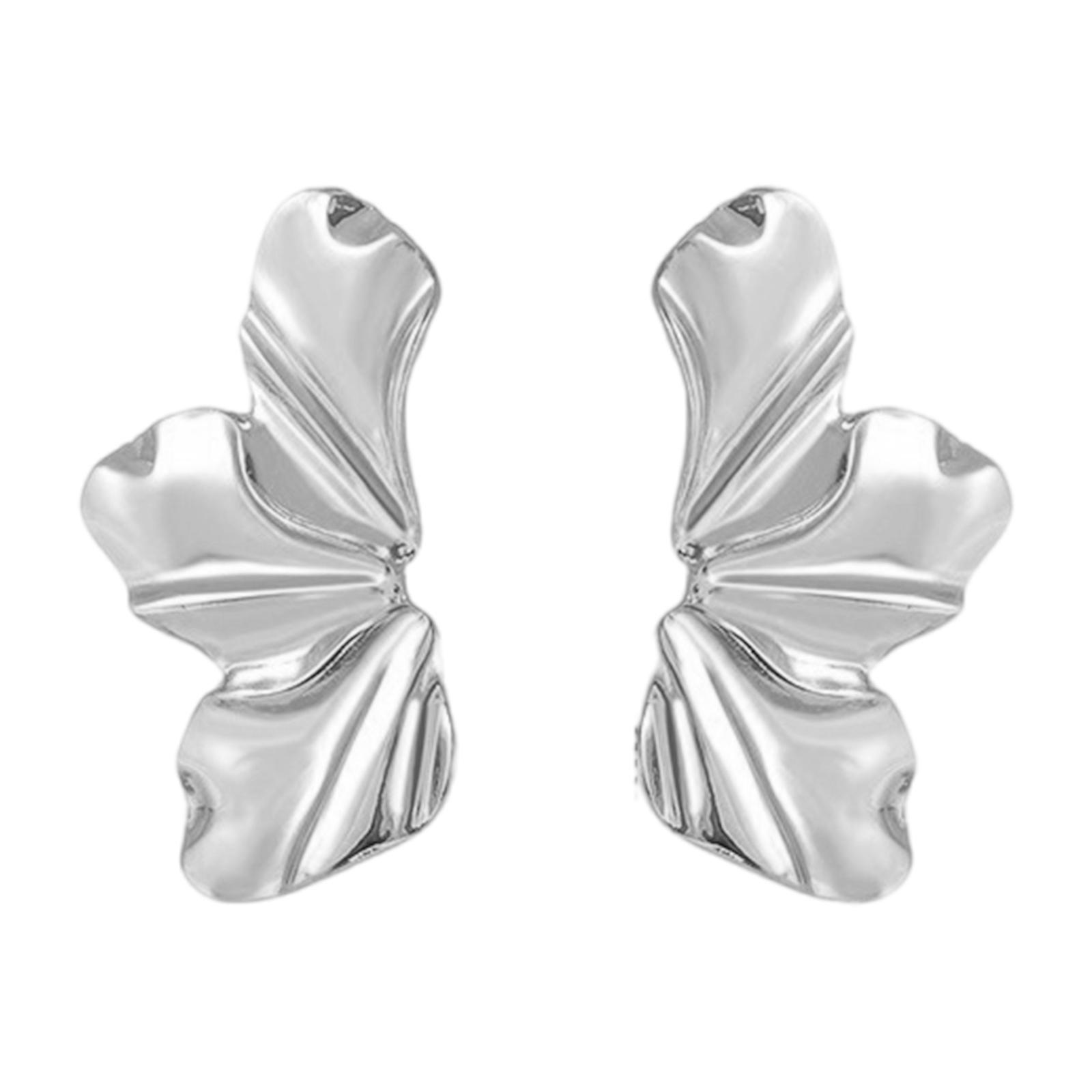 

Elegant Irregular Petal Earrings Craft from Sturdy Alloy Materials Suitable for Various Stylish Outfits And Event срібний