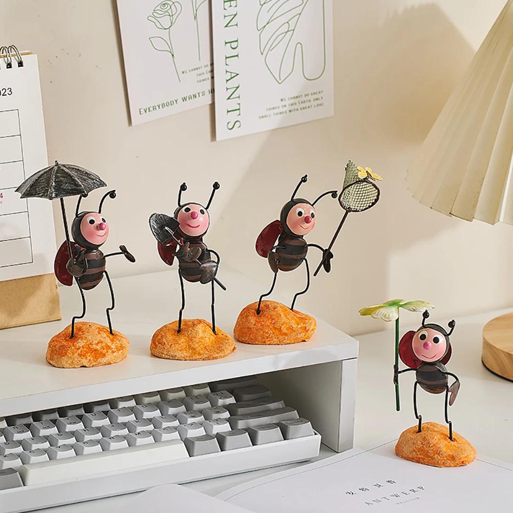 Aesthetic Bottom of the Stone Wrought Iron Furnishing Ant Ornaments Animal Home LivingRoom Decoration Kid's Gifts
