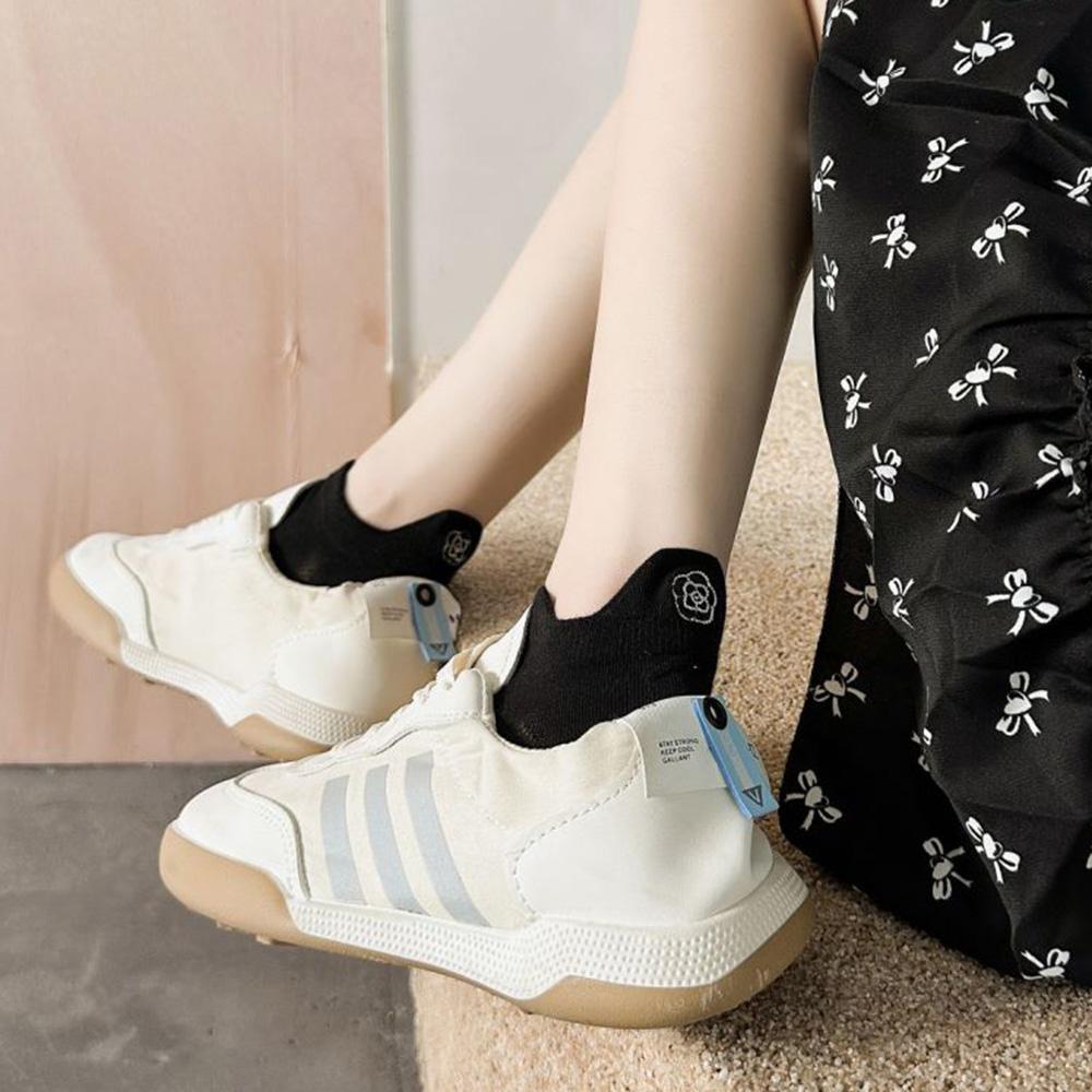 3 Paar Kawaii Blume Tier Stickerei Schwarze Socken für Damen Kurz Sport Luxusmarke Designer Socken Set Weiblich Frühling Sommer